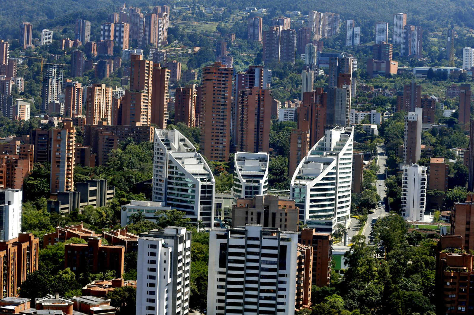 El Poblado: The Most Popular Area In Medellin!